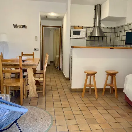 Apartment La Palmera Plaza *